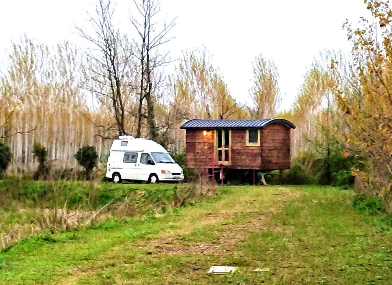 Casetta Sul Lago Albairate Exteriör bild